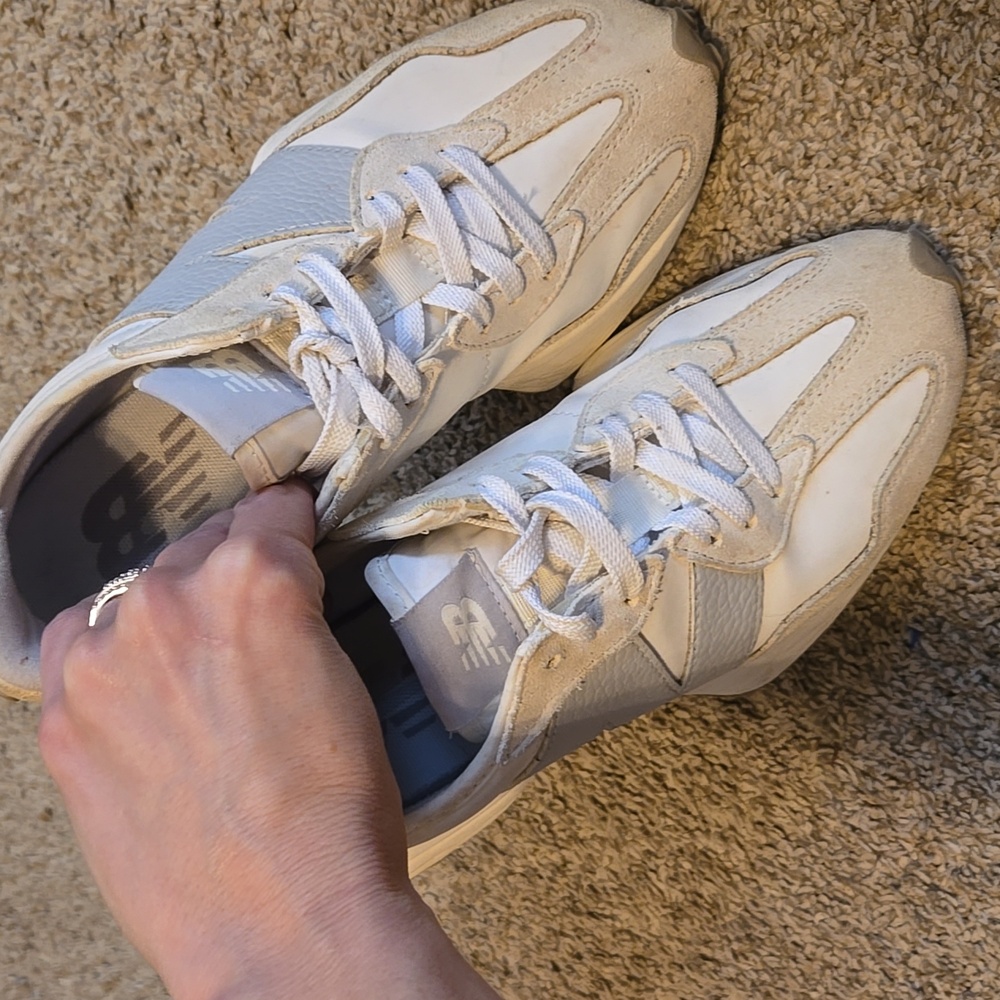 New Balance Beige, Light Gray and White Retro Sneakers - Picture 4 of 4
